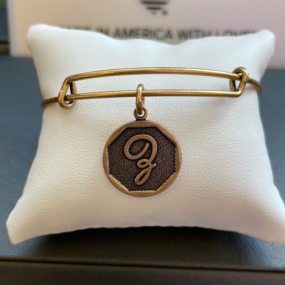 NWT Alex and Ani initial Z bracelet - Picture 2 of 3
